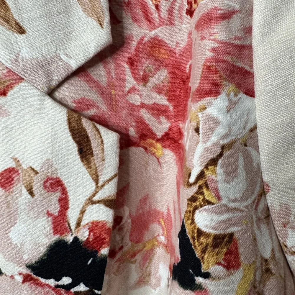 EXPRESS Black,Pink& Cream colors blazer - Picture 7 of 7